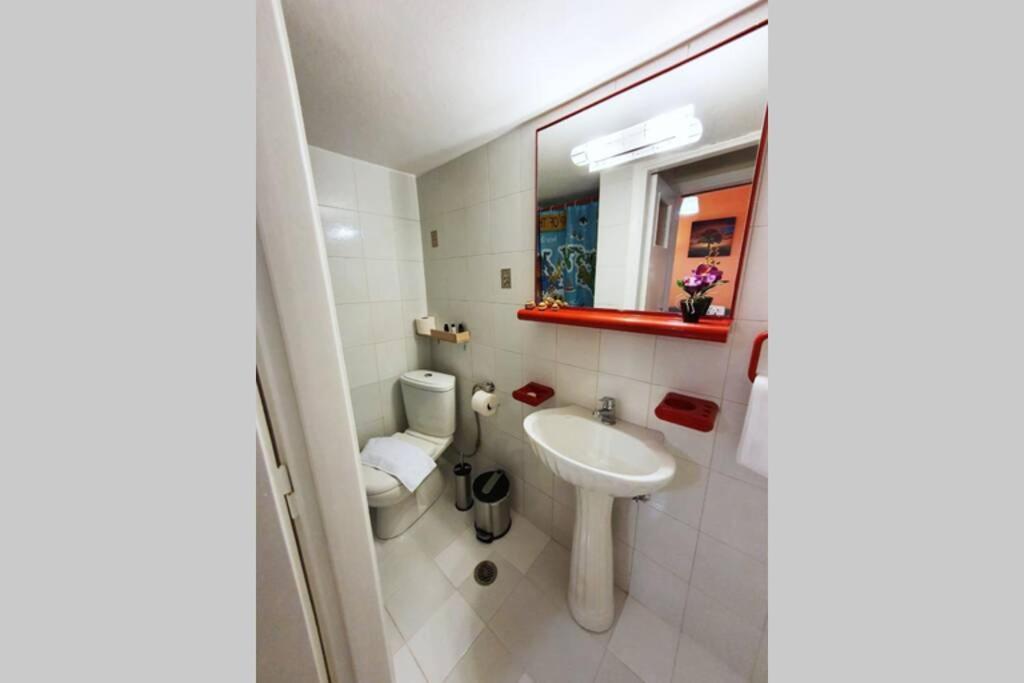 אתונה Greek Hospitality In A Modern Apartment מראה חיצוני תמונה